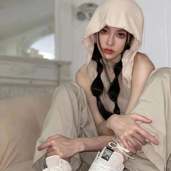 铁汉艳娃